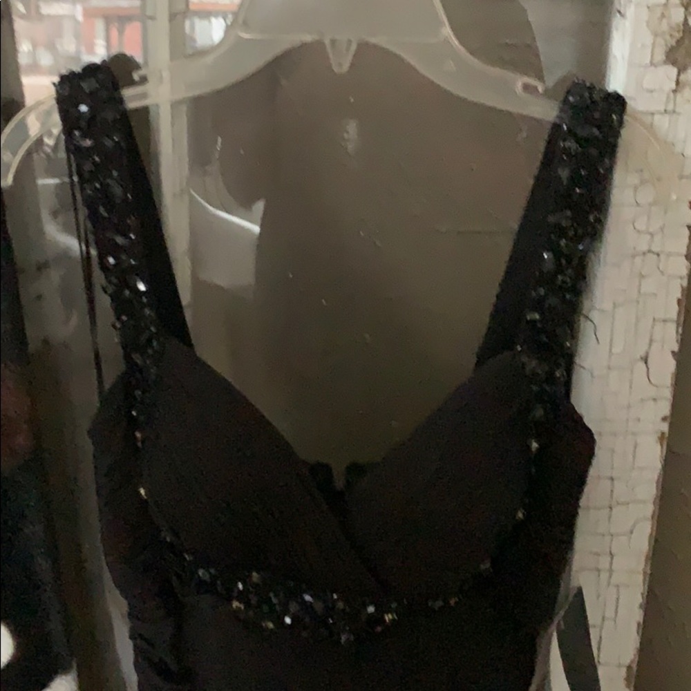 JS Boutique Dress - Picture 3 of 5
